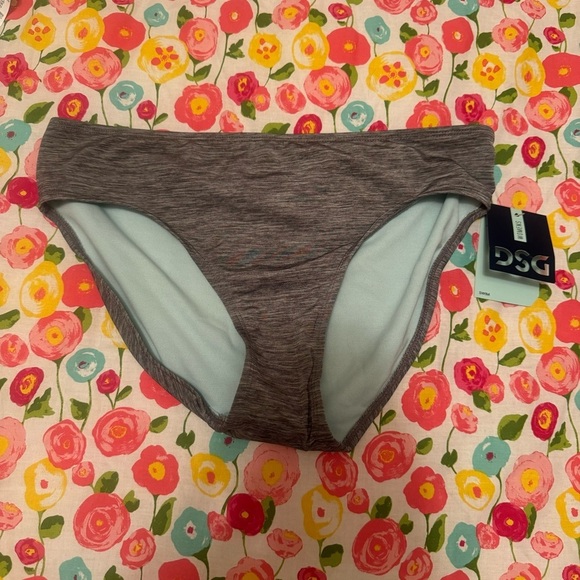 DSG Other - NWT medium DSG bikini bottoms